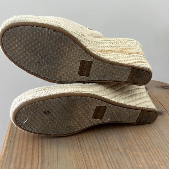 TOMS Sandal Espadrilles - Picture 5 of 5